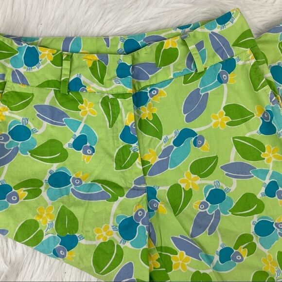 Lilly Pulitzer Too Jays Toucan Print Crop Capris - Picture 2 of 5